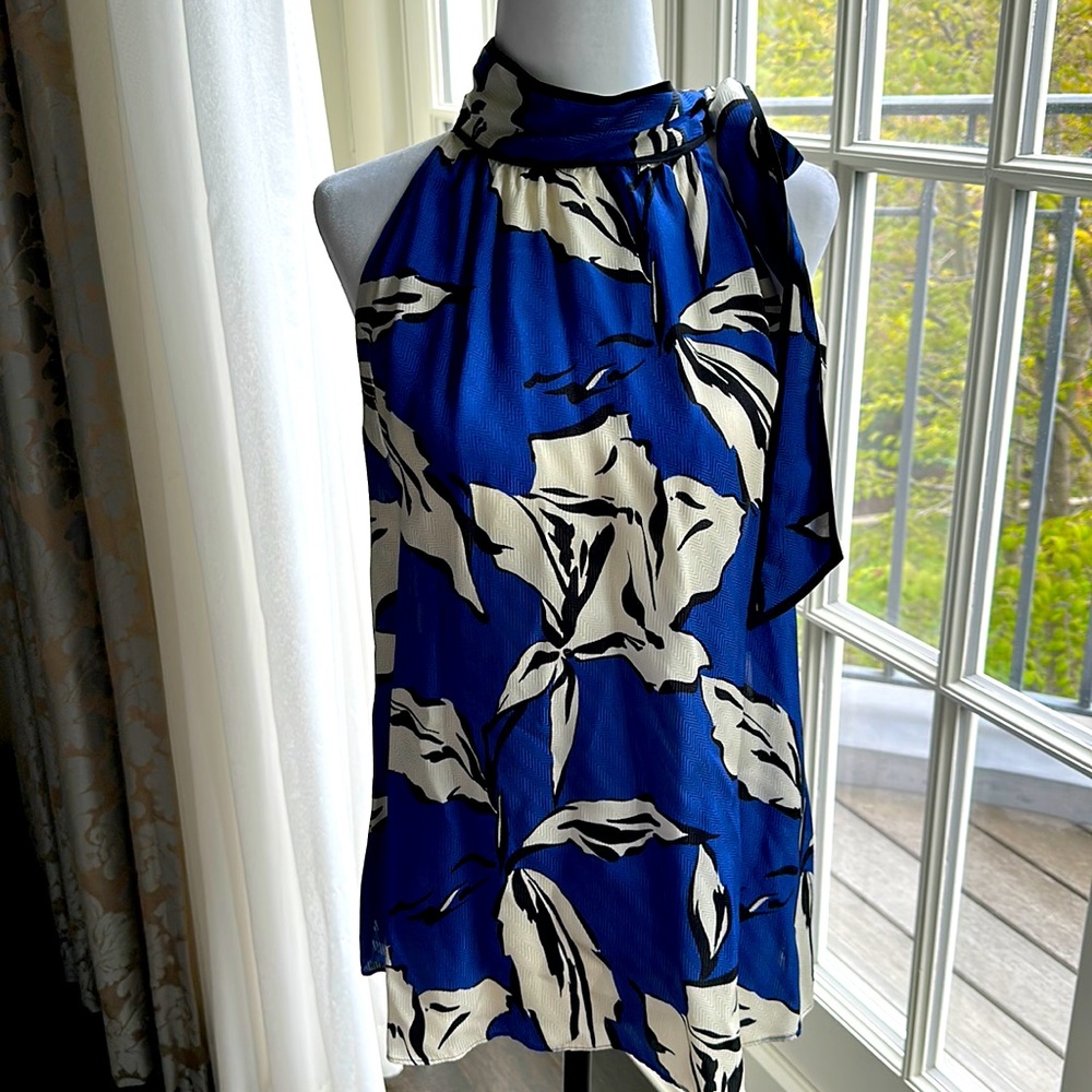 Veronica Beard sleeveless blouse